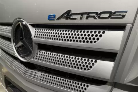 Der E-Actros ist der erste elektrische Serien-Lastwagen. 