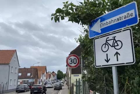 Noch finden sich nicht alle Verkehrsteilnehmer mit der neuen Regelung zurecht – die meisten aber schon. 