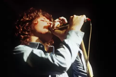 Seine Auftritte waren geniale Selbstinszenierungen: Jim Morrison. 