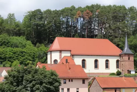 Das Pastoralteam in Trulben erhält mit Diakon Schwarz Verstärkung. 