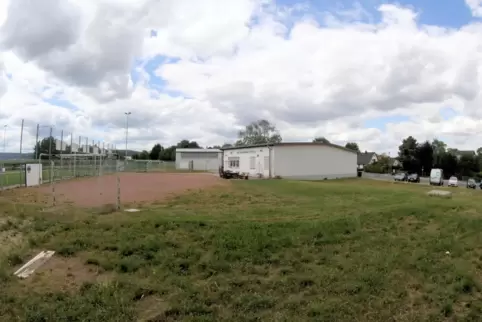 Hier soll die neue Grundschule Kirchheim-Kleinkarlbach entstehen.
