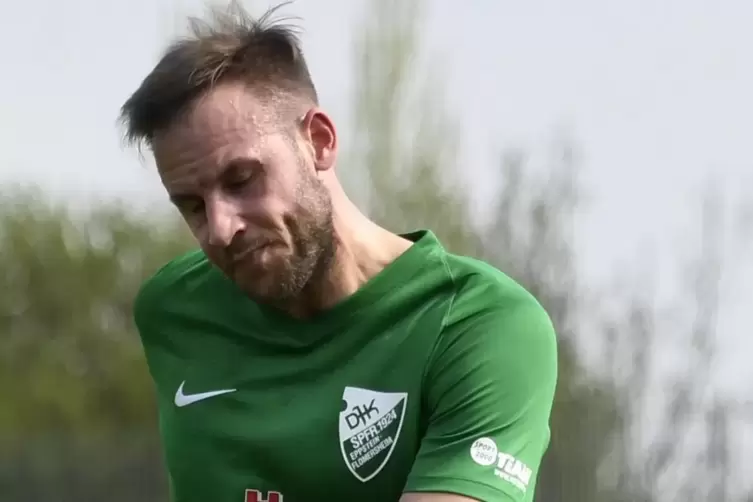 DJK-Coach Stephan Kr&ouml;n ist mit dem Team seit 18. Juni in der Vorbereitung.