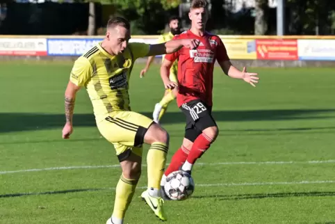 Wartet auf den Durchbruch: Julian Scharfenberger (gelb).