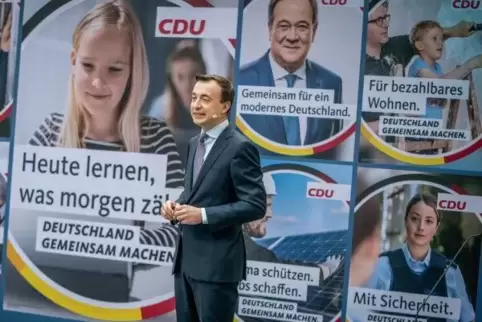 Paul Ziemiak, CDU-Generalsekretär, stellt die Kampagne der CDU Deutschlands für die Bundestagswahl vor.