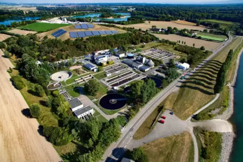 Kläranlage Speyer: Dorthin wird das Abwasser aus Otterstadt und Waldsee gepumpt, Altrip entsorgt sein Abwasser in die BASF-Klära