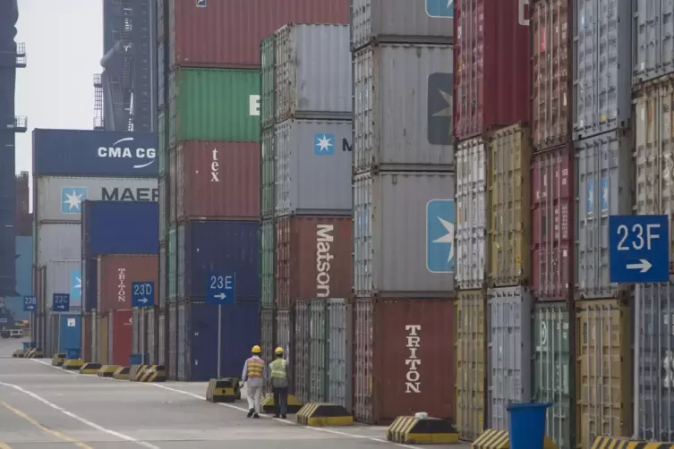 Der Containterhafen von Yantian ist für globale Lieferketten enorm wichtig.