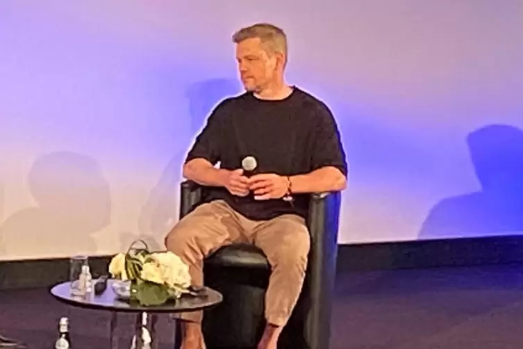Plaudert so locker wie mit dem Nachbarn: Matt Damon beim Publikumsgespr&auml;ch in Cannes. 