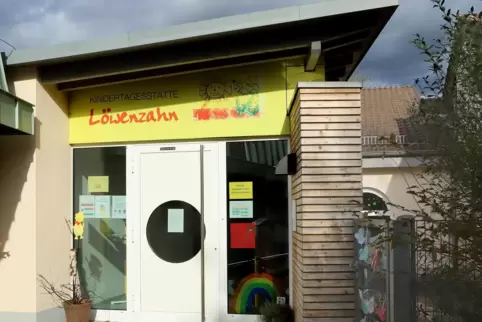 Sollen alle Kinder der Kita dort mittags etwas essen, wird eine Mensa benötigt. 