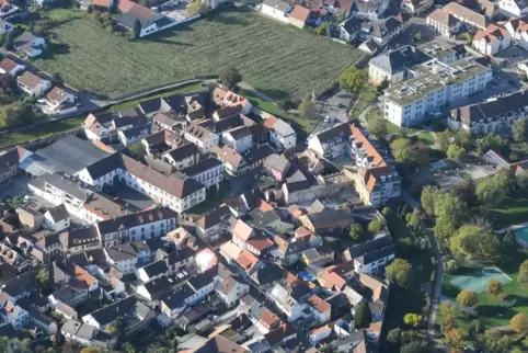Die Stadt Wachenheim will auch in das Straßennetz investieren.
