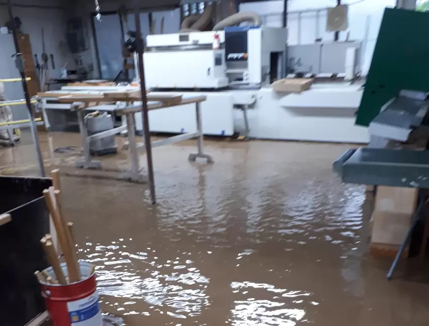 Die Schreinerei Skiendziel stand komplett unter Wasser.