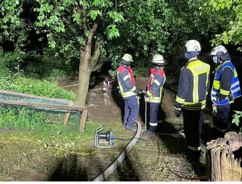 Etliche Gräben mussten ausgepumpt werden.
