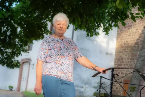 Anita Laschke war 40 Jahre lang Kirchendienerin in Obersülzen – sie trat damit in die Fußstapfen ihrer Mutter und Großmutter.