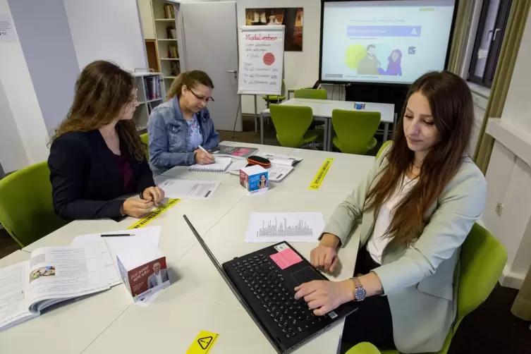  Mehr Raum für Integration: Die VHS Kaiserslautern ist nun ein Lernzentrum für Lernförderung „Deutsch als Fremdsprache“. Von lin