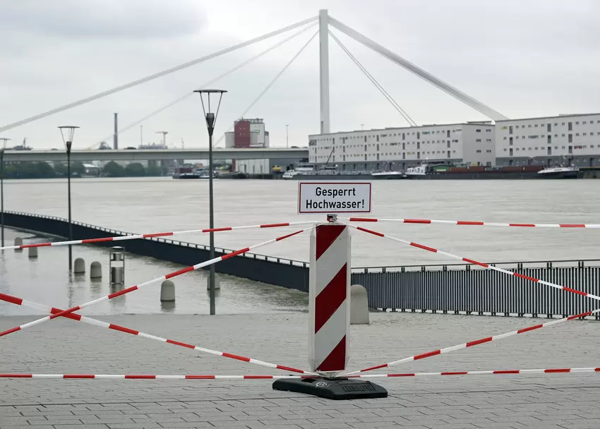 hochwasser-rhein_0586