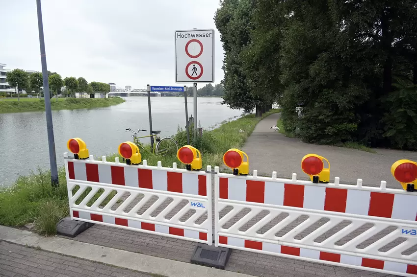 hochwasser-rhein_0570