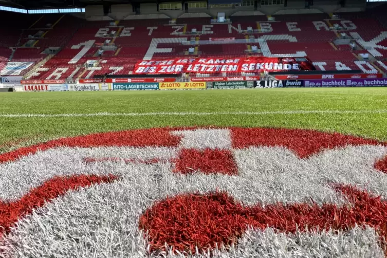 Zum Saisonauftakt empfängt der FCK am Samstag Zweitliga-Absteiger Eintracht Braunschweig. 