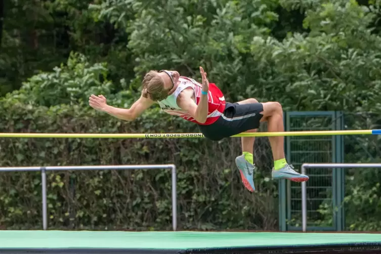 Jan Grammer &uuml;berquert 1,62 Meter. 