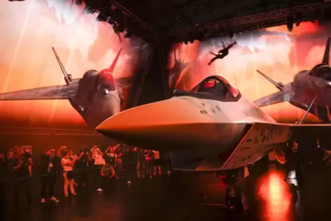 Das Modell des neuen Militärjets.