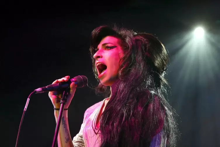 Amy Winehouse verarbeitete in ihren Texten unter anderem ihre privaten Probleme.