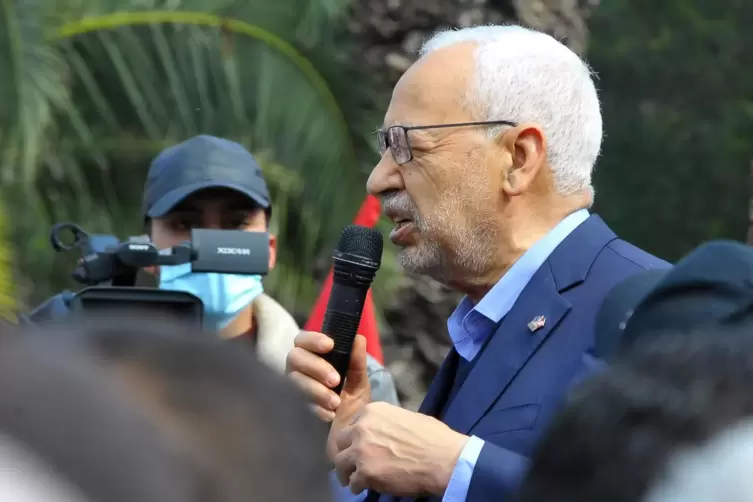 F&uuml;r Parteichef Ghannouchi ist es ein Putsch. 