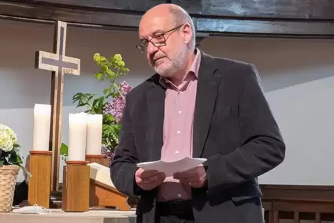 Pfarrer Walter Becker wird am Sonntag den Gottesdienst im Pfälzer Dialekt halten. 