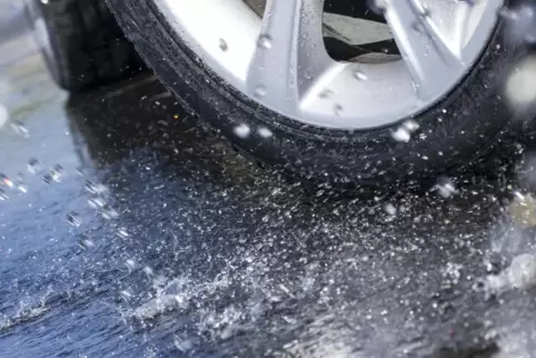 aquaplaning