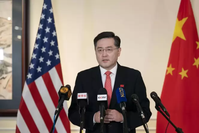Qin Gang bei seiner Ankunft in den Vereinigten Staaten. Qin Gang bei seiner Ankunft in den Vereinigten Staaten.
