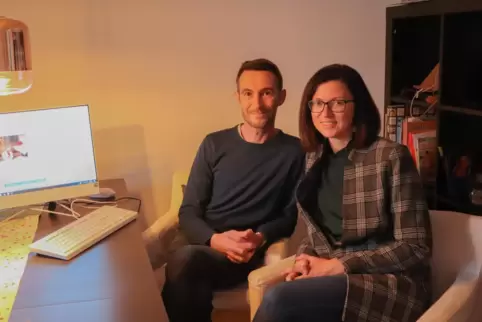 Katharina Müller und ihr Ehemann Ronny Kobel setzen sich für die Schaffung weiterer Hortplätze in Rodalben ein.
