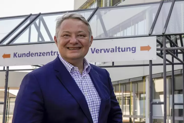 Den Wechsel von einem großen Energiekonzern zu den Stadtwerken Frankenthal hat Volkmar Langefeld ganz bewusst gemacht. „Vor Ort 
