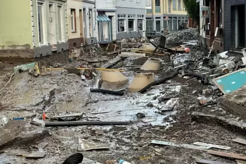 Diese Zerstörungen gab es in Ahrweiler nach der Hochwasser-Katastrophe vor wenigen Wochen. 