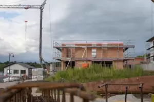 Die Gemeinde Nanzdietschweiler will ihr Baugebiet „Auf der Höllenhub“ um weitere 15 Bauplätze erweitern. Die Gemeinde Nanzdietschweiler will ihr Baugebiet „Auf der Höllenhub“ um weitere 15 Bauplätze erweitern.