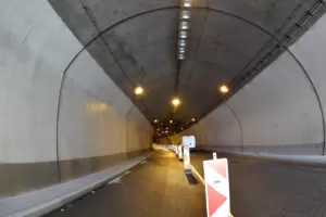 Im Fahrlachtunnel geht das Licht aus.
