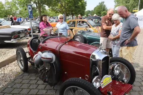 Oldtimer-Treffen im Kandeler Adamshof im Juli 2019. 