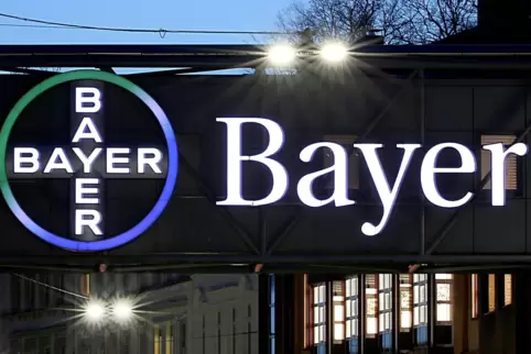 Der Leverkusener Chemiekonzern Bayer hat hohe Rückstellungen gebildet für von ihm erhoffte Vergleiche in den USA. 