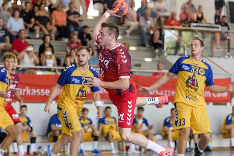 Marc Robin Eisel erzielte gegen Konstanz fünf Tore für Handball-Zweitligist Eulen Ludwigshafen. 
