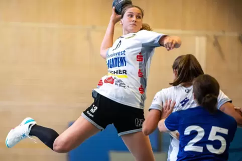 Samira Brand im Einsatz für den VfL Waiblingen: Sie hat einen Vertrag für zwei Jahre.