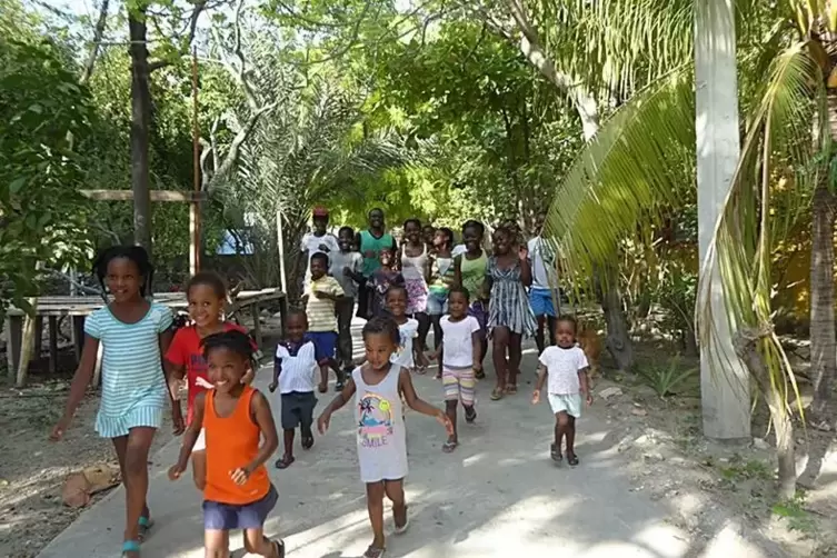 Kinder im Kinderdorf der Lebensmission in der Stadt Gonaïves.