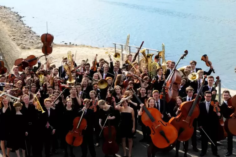 Das Landes-Jugendorchester Rheinland-Pfalz bringt unter anderem Beethovens siebte Sinfonie zu Gehör.