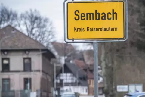Die Diskussion um den Ausbau der Enkenbacher Straße in Sembach geht weiter.