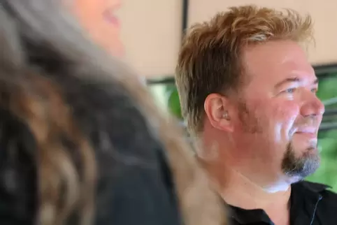Musikalisch ist er vielseitig, aber seine große Liebe gehört dem Blues: Chris Linder, der am Donnerstag auch im Duett mit Marion
