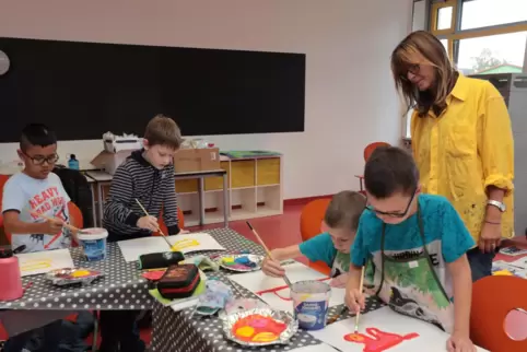 Zwei Kurse des Talentcampus „Die Natur und wir“ finden in der Dekan-Ernst-Schule statt. Hier leitet Marion Schacht die Brüder El