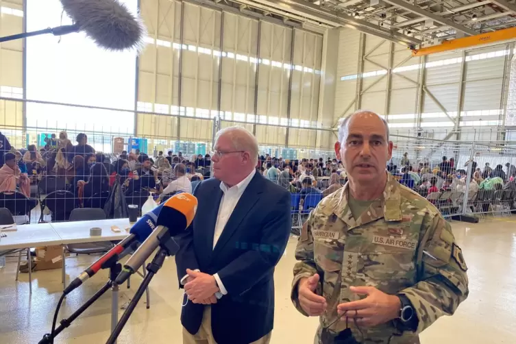 Kommandant in Ramstein: General Jeffrey L. Harrigian. 