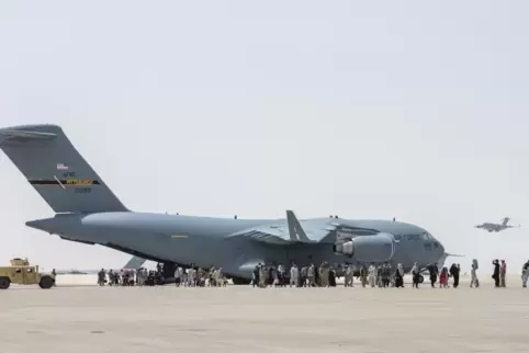 Boeing C-17