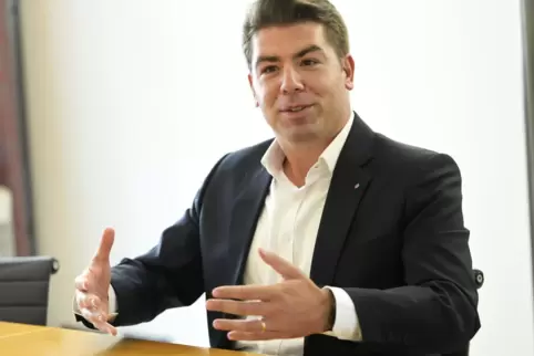 Thomas Hitschler nimmt die gestiegenen Werte für die SPD mit Wohlwollen, aber ohne Euphorie zur Kenntnis. 