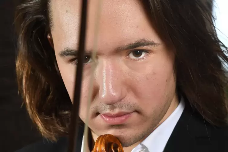 Junger Violinvirtuose: Paul Erb. 