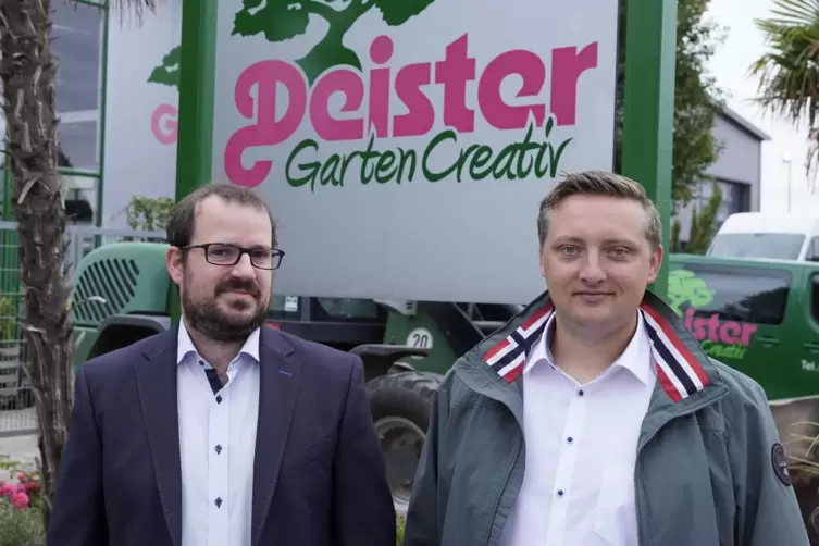 Mittlerweile f&uuml;hren Alexander Deister (links) und Jens Armbrust die Firma. 