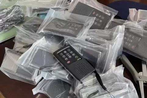 Die MP3-Player für Ghana mit Frauen und Antworten rund um das Thema Gesundheit. 
