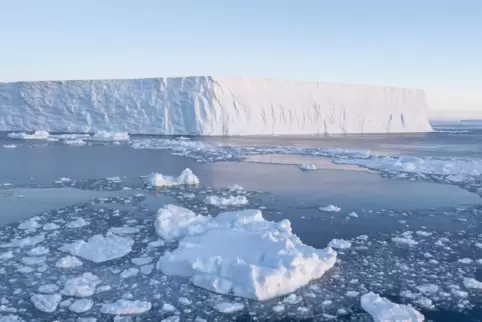 Die Antarktis – hier das Weddellmeer – spielt eine Schlüsselrolle für die globale Ozeanzirkulation. 