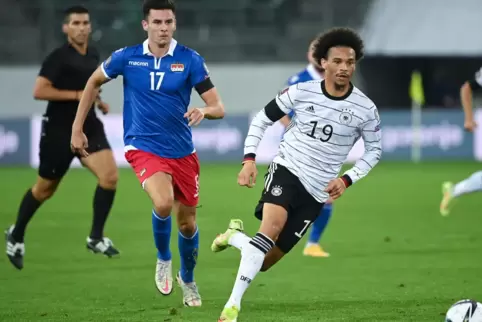 Leroy Sane (rechts). 