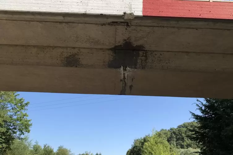 Der Schaden an der Brücke. 
